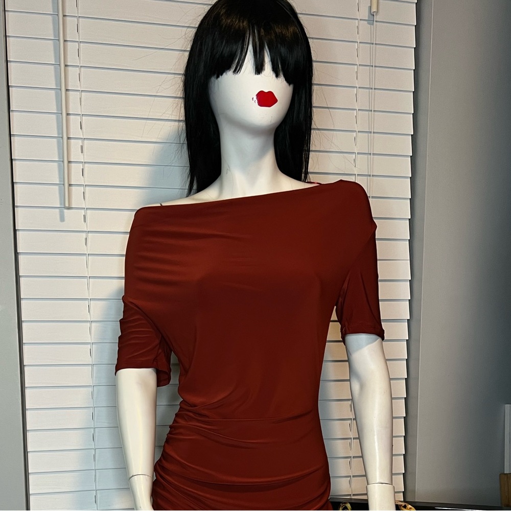 Dress - Picture 3 of 6